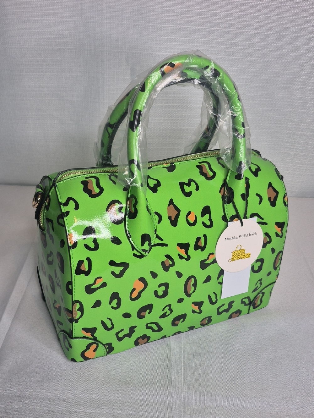 Leopard Print Vegan Leather Boston Bag & Wallet ๐๐๐ - Picture 4 of 15